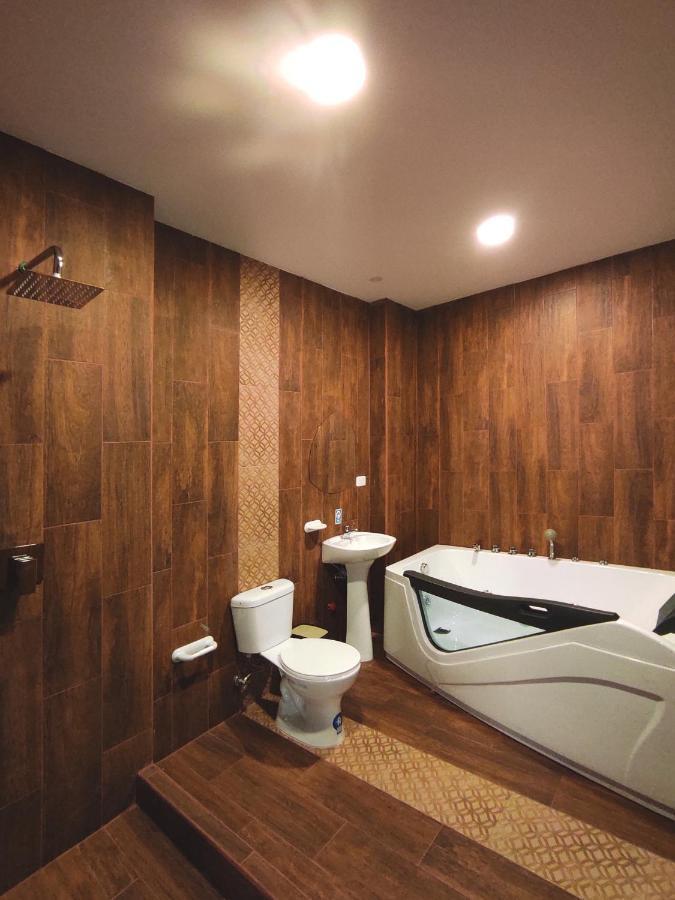 Hostal Nizza Куенка Екстериор снимка