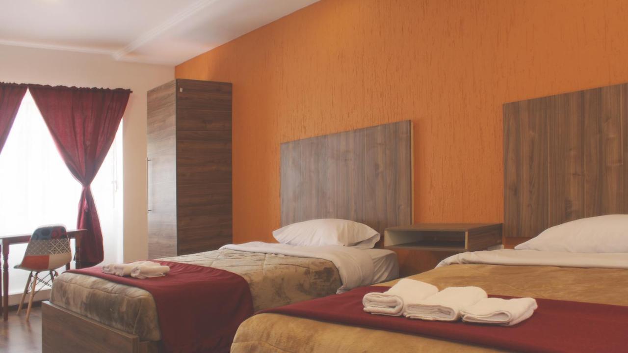 Hostal Nizza Куенка Екстериор снимка